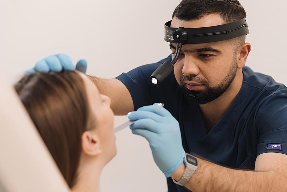 Врач-отоларинголог прием